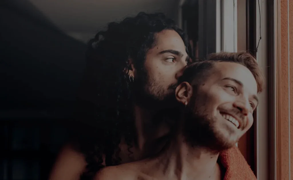 "Amarre de amor del mismo sexo para unir parejas con rituales espirituales y resultados efectivos"